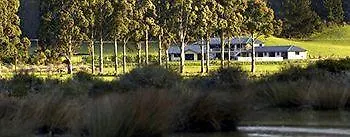 Linkwater Motel And Backpackers