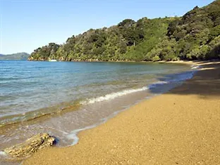 Linkwater Motel And Backpackers New Zealand